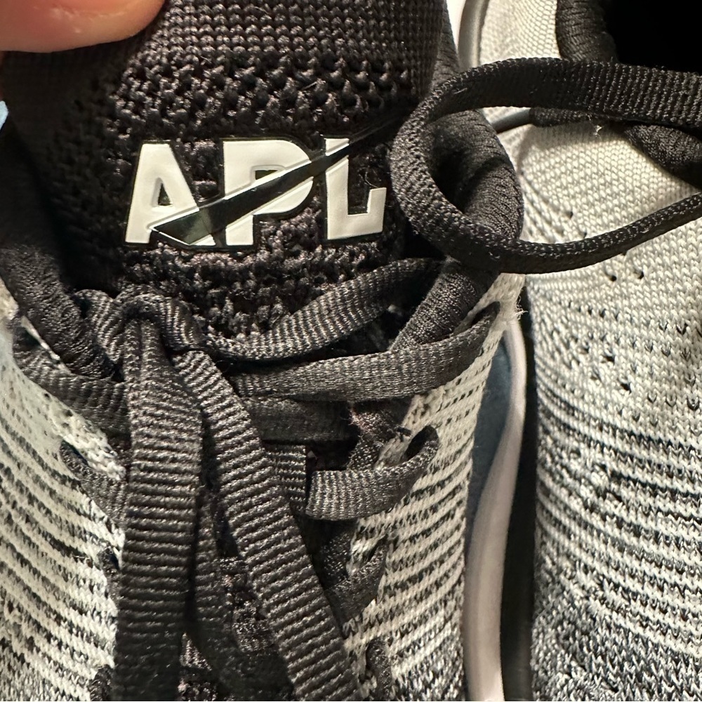 APL Techloom Pro Black White Ombré Classic Running Shoe Sneaker - Picture 11 of 11